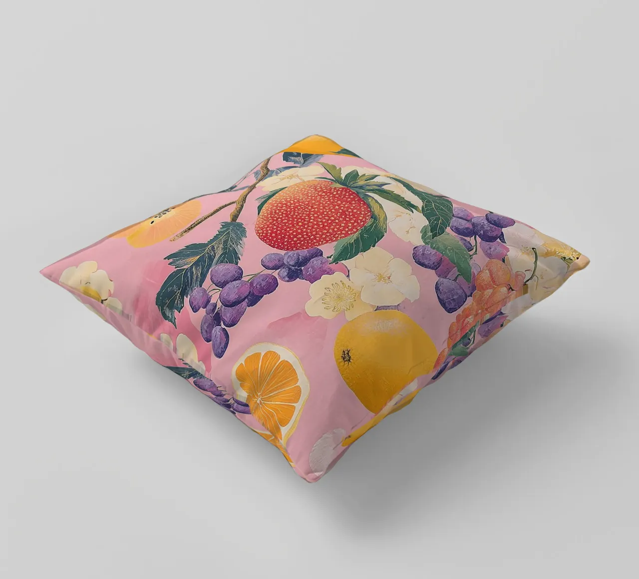 Amore di fragola con i fiori cuscino da Carinaprint