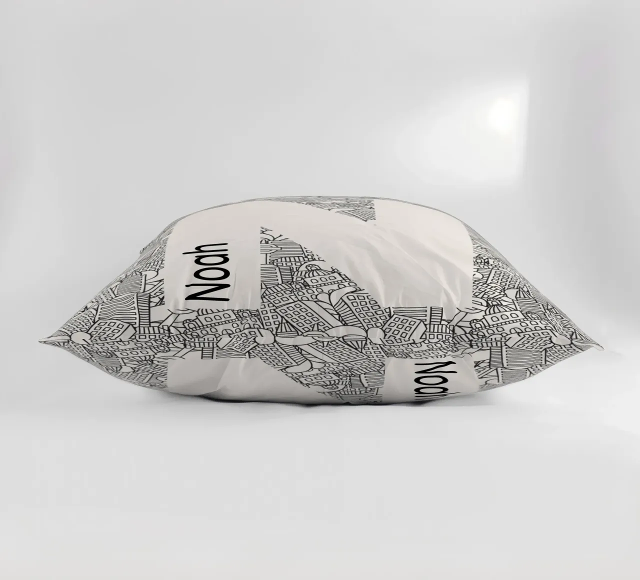 Nome unico cuscino da Doodle Dreams Art