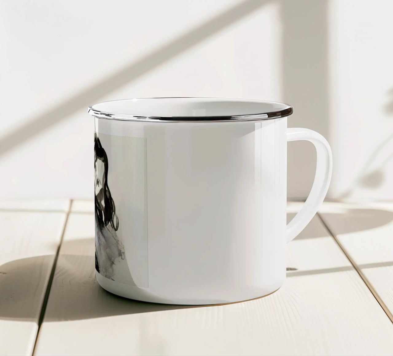 Self-Effacing Fox tazza in smalto da Victoria Verbaan