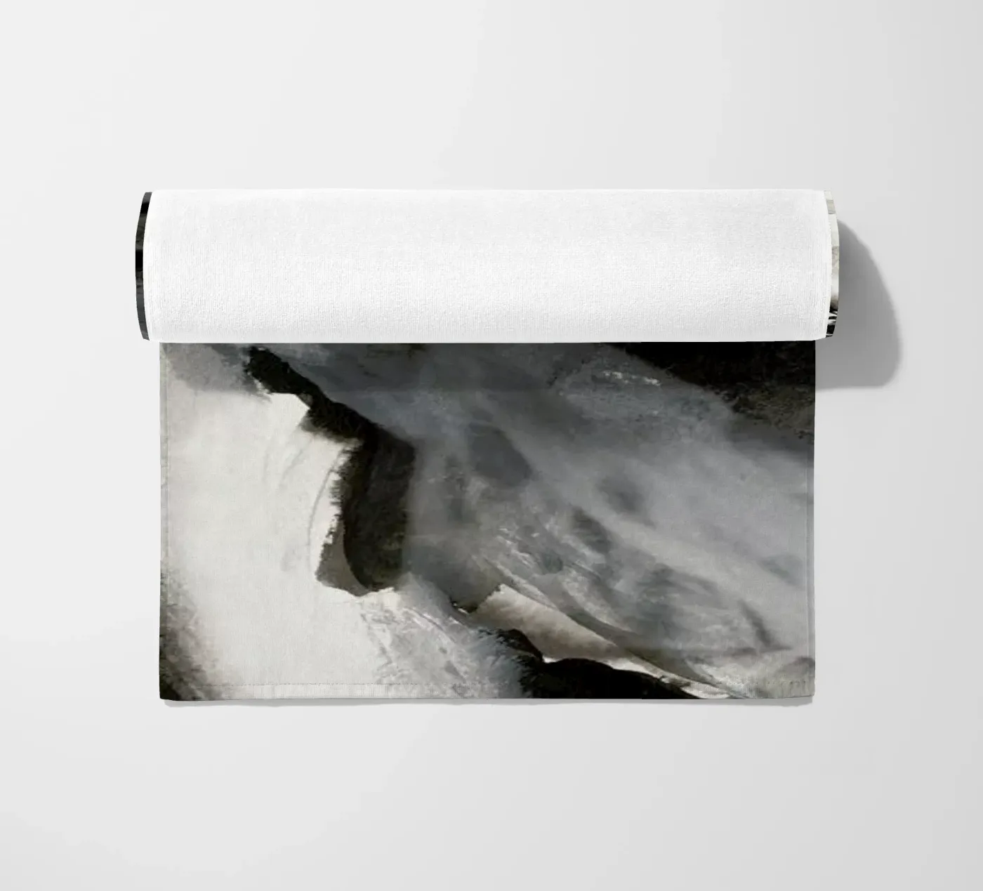 Self-Effacing Fox telo mare da Victoria Verbaan