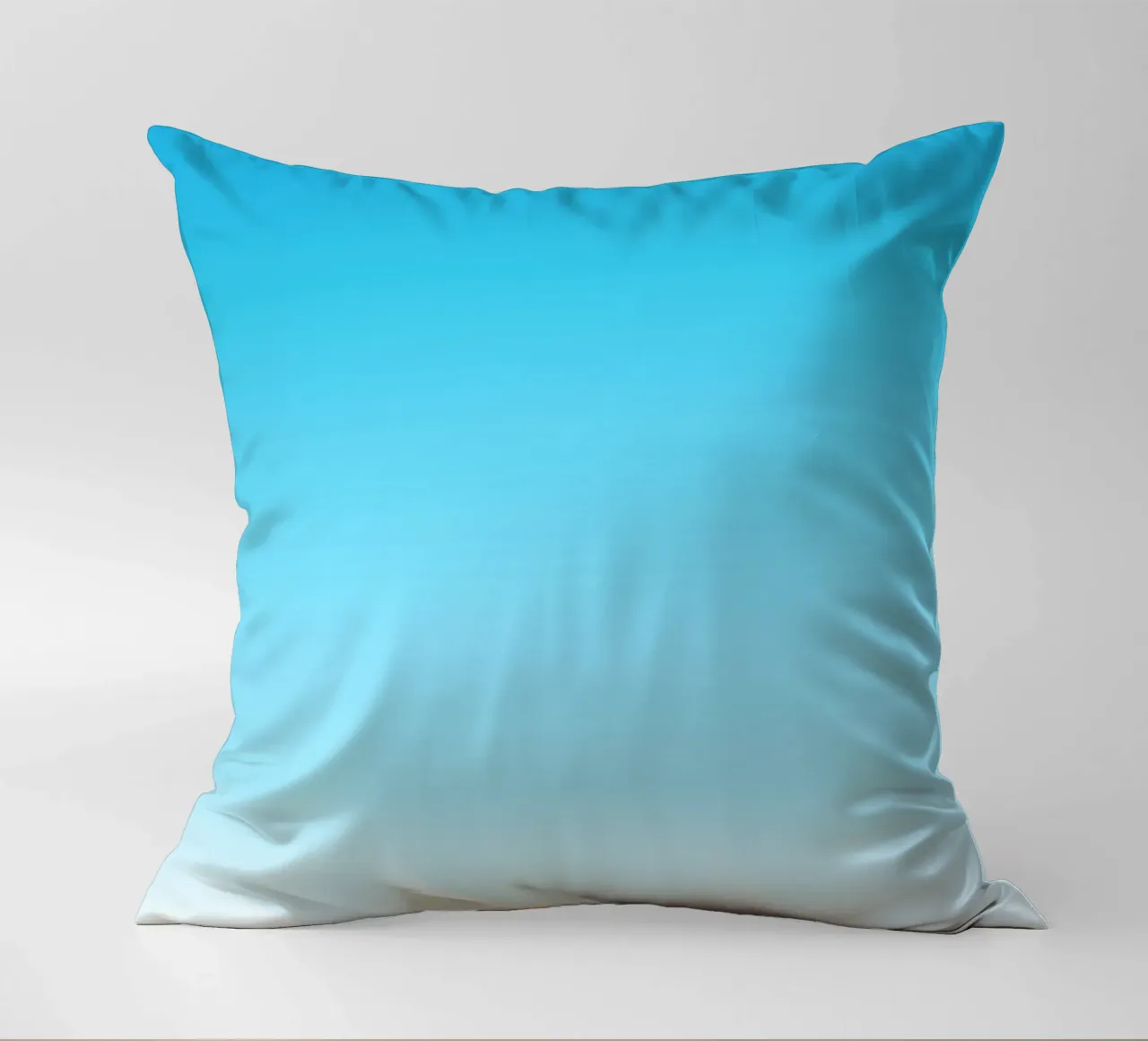 Art dégradé ciel bleu coussin de Paigaam Studio