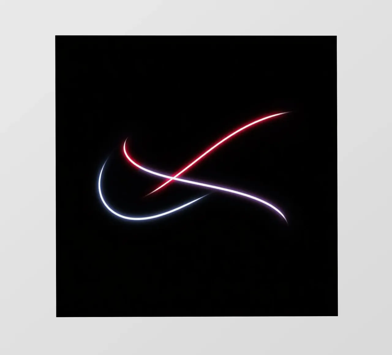 Scie luminose astratte in rosso, bianco e blu su nero pellicola backlit da DesignDoodle