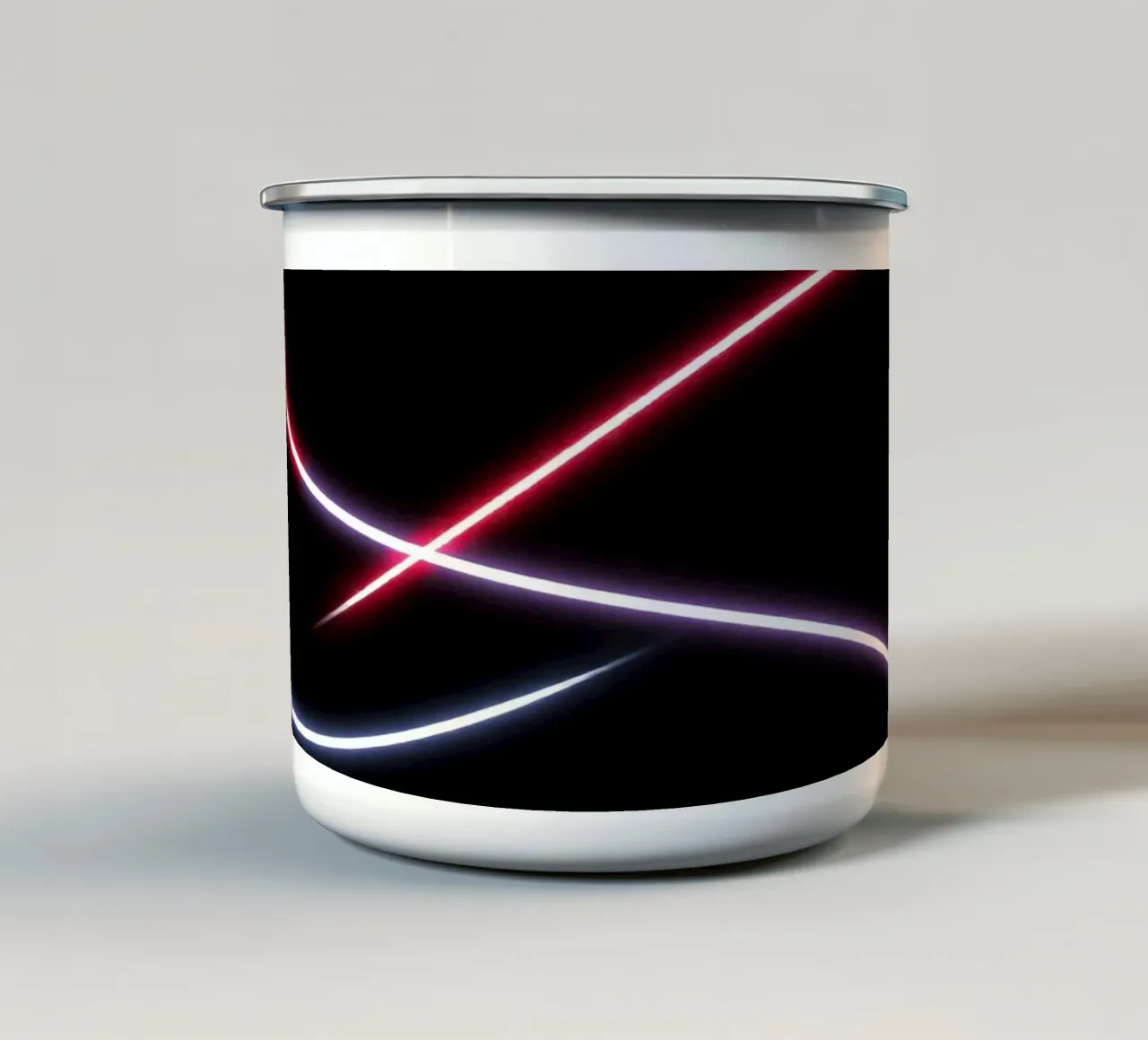 Scie luminose astratte in rosso, bianco e blu su nero tazza in smalto da DesignDoodle