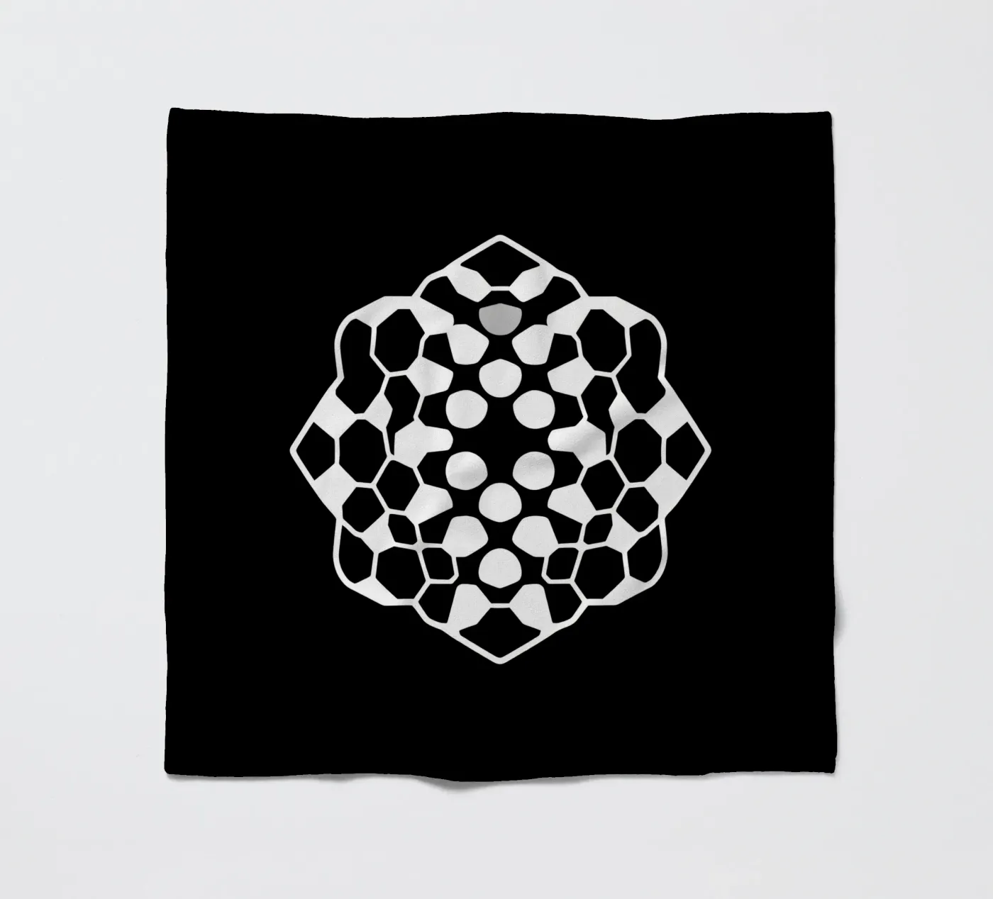 Abstraktes geometrisches modernes Design mit komplexem Muster Fleecedecke von DesignDoodle