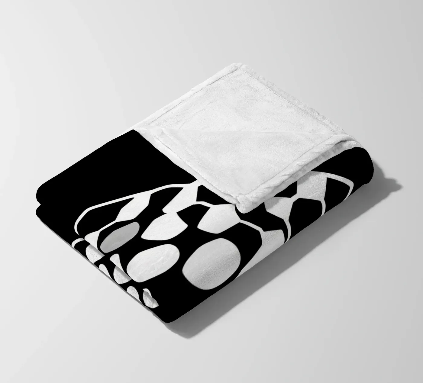 Abstraktes geometrisches modernes Design mit komplexem Muster Fleecedecke von DesignDoodle