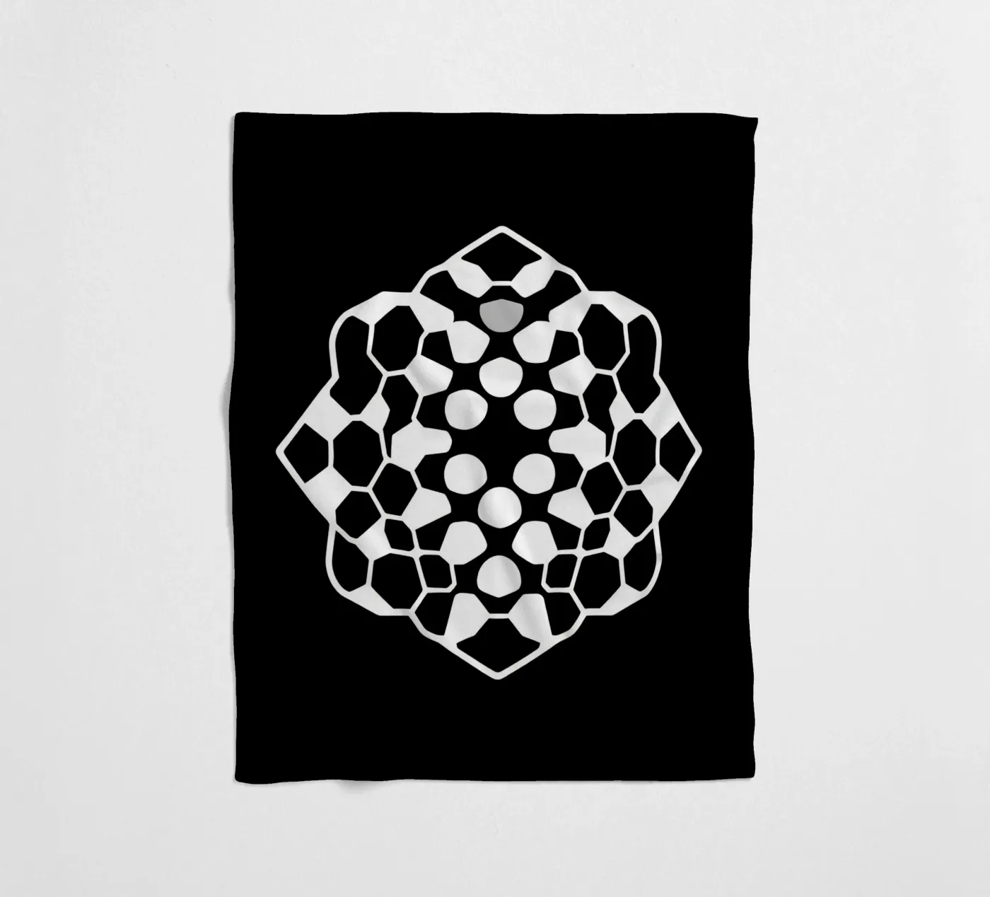 Abstraktes geometrisches modernes Design mit komplexem Muster Fleecedecke von DesignDoodle