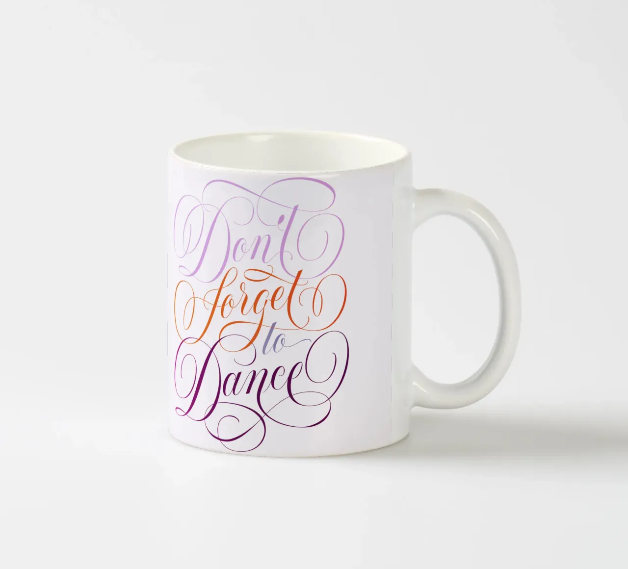 Non dimenticare di ballare. Calligrafia. Citazione. tazza in ceramica da CalliLetters