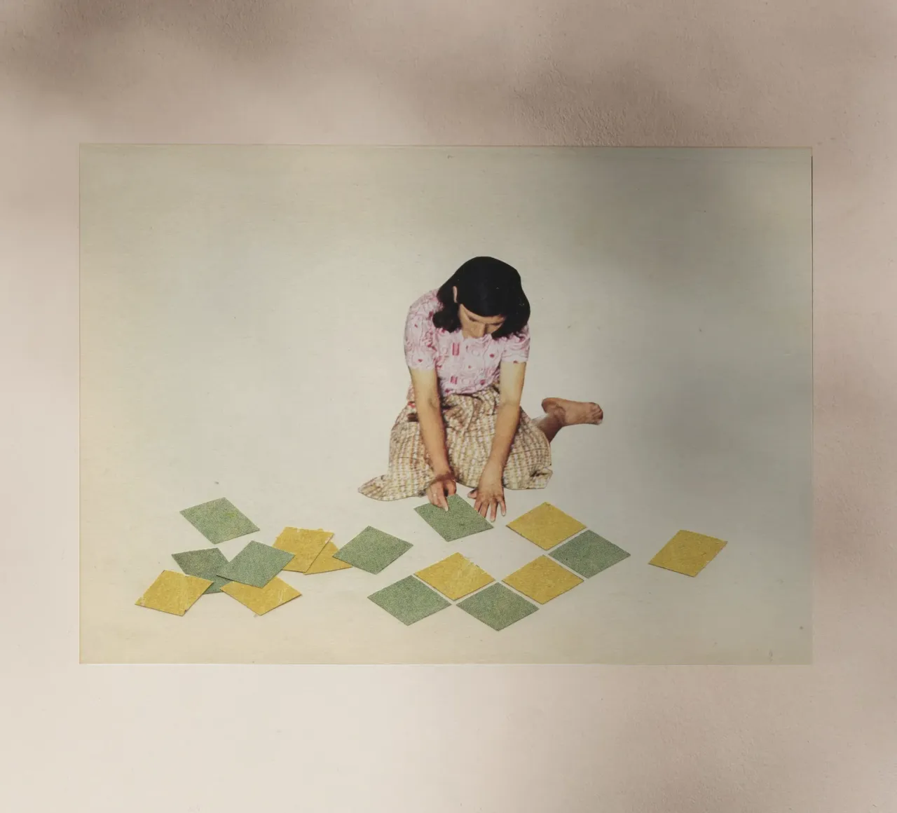 Lavori in corso pellicola backlit da Cassia Beck Collage