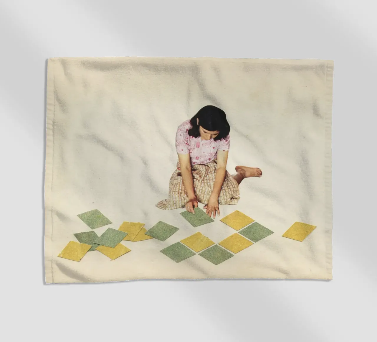 Work in Progress Strandtuch von Cassia Beck Collage