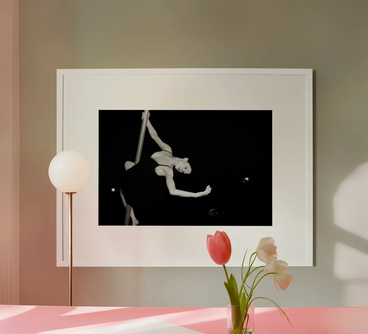 Moonlight ballet poster con telaio in alluminio da Efacts Photography