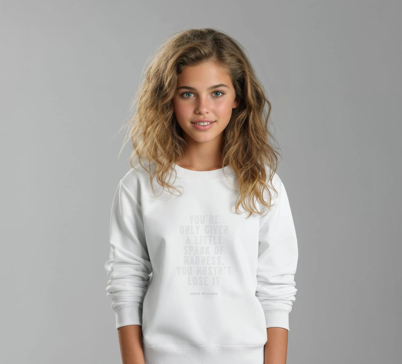 You Are Only Given a Little Spark of Madness Tipografía sudadera para niño de THE MOTIVATED TYPE