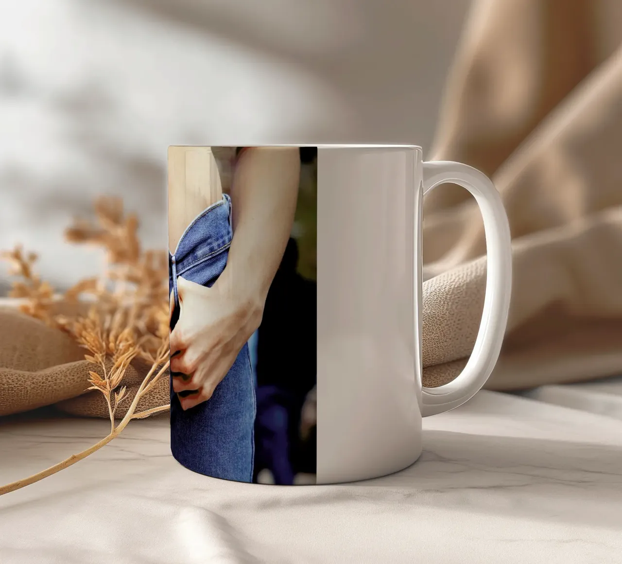 Denim tazza in ceramica da Aysha Banos