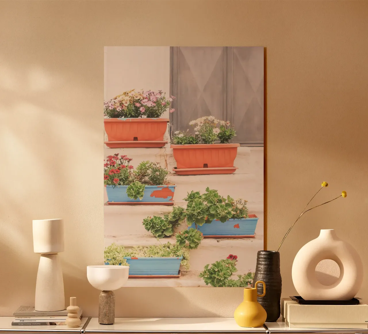 Puglia, Italia I La scala di fiori in un villaggio plexiglass da Julie Travel Photography