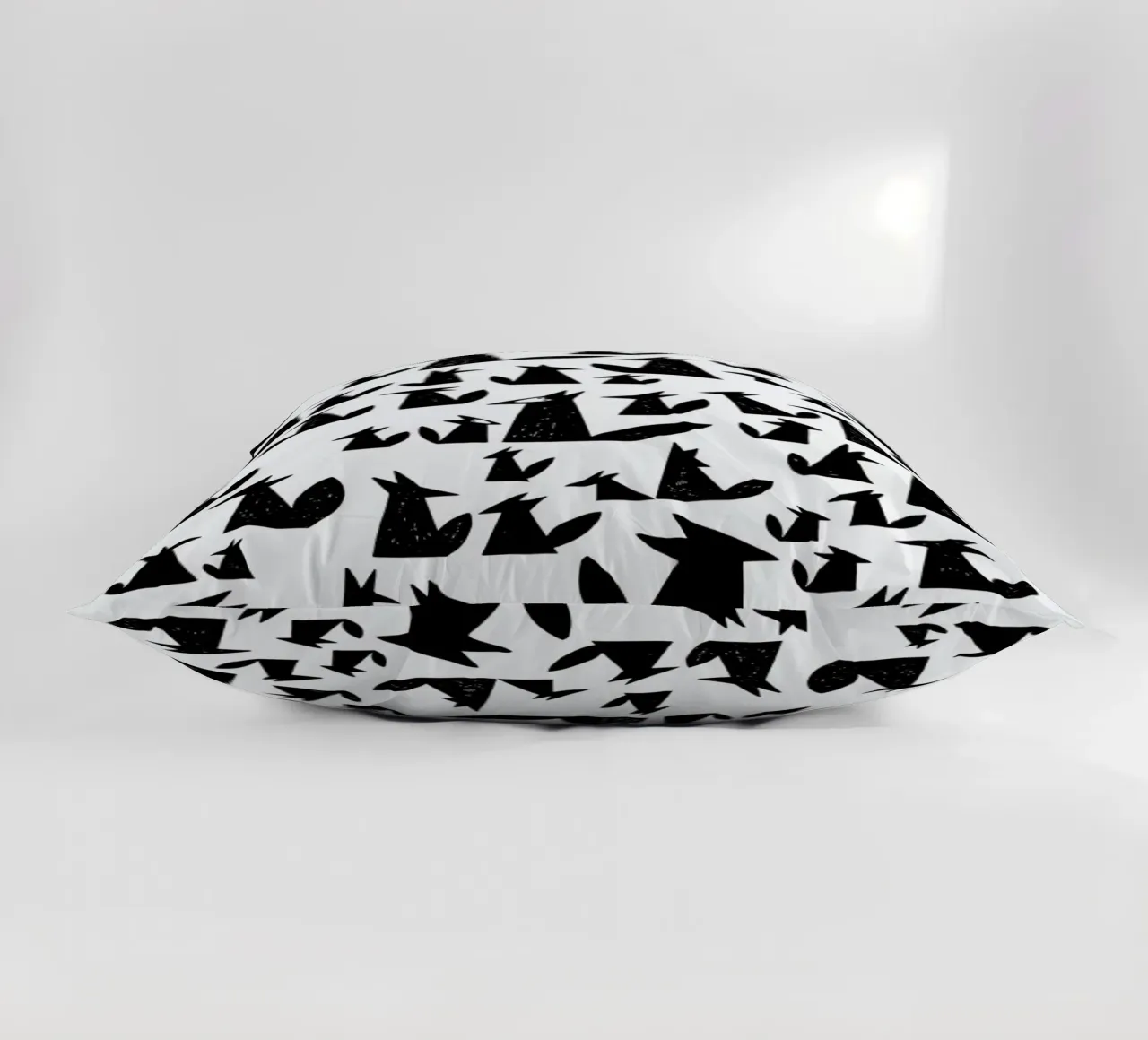 Foxes cuscino da Richard Hood