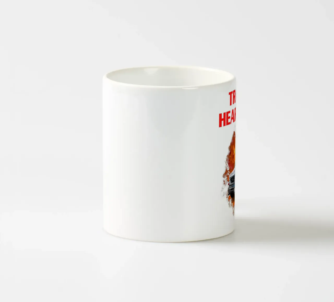 Train Till Heartfailure Humor Funny art design tazza in ceramica da kaiyaraiya
