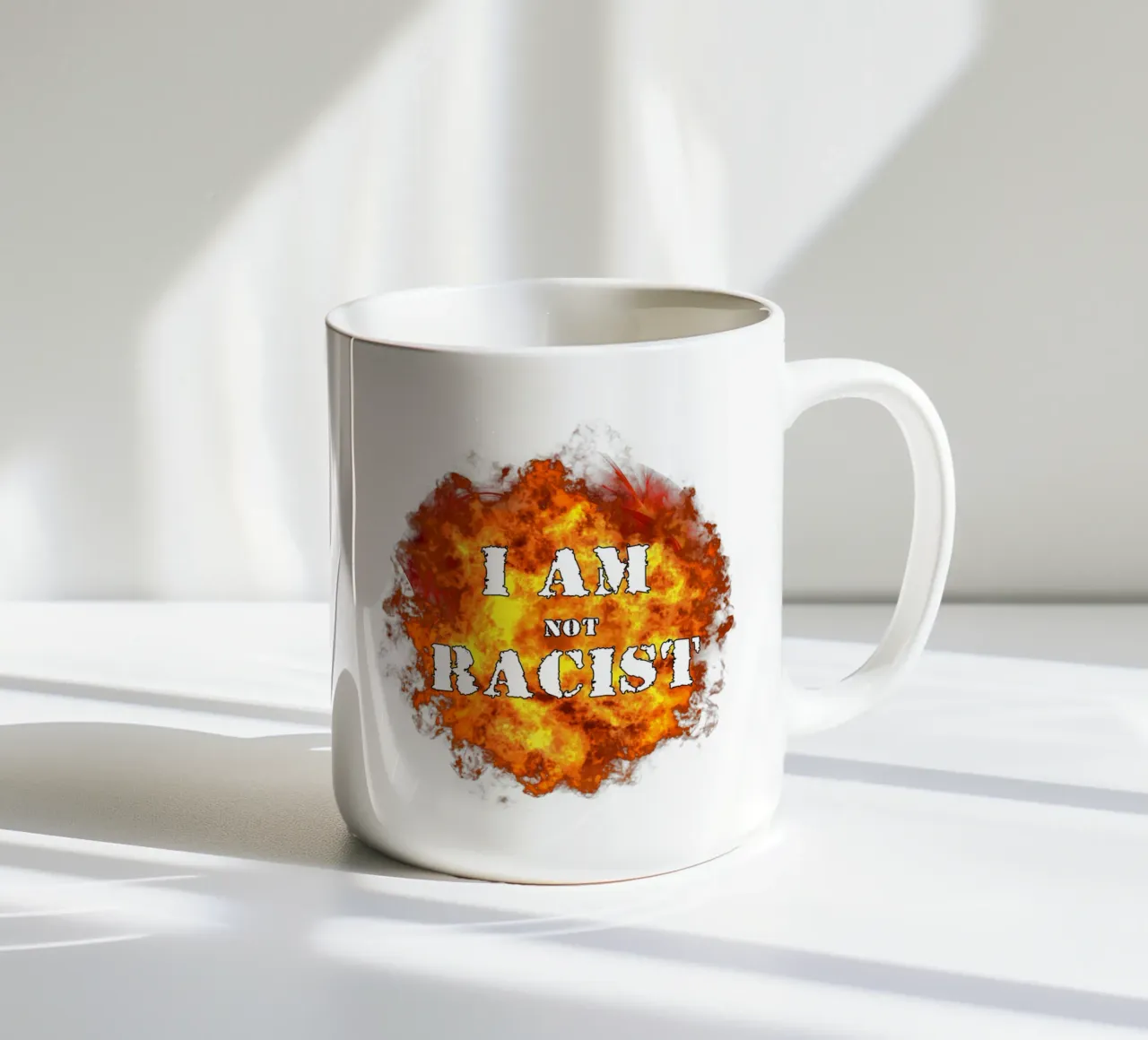 Non sono razzista Meme Art Design tazza in ceramica da kaiyaraiya
