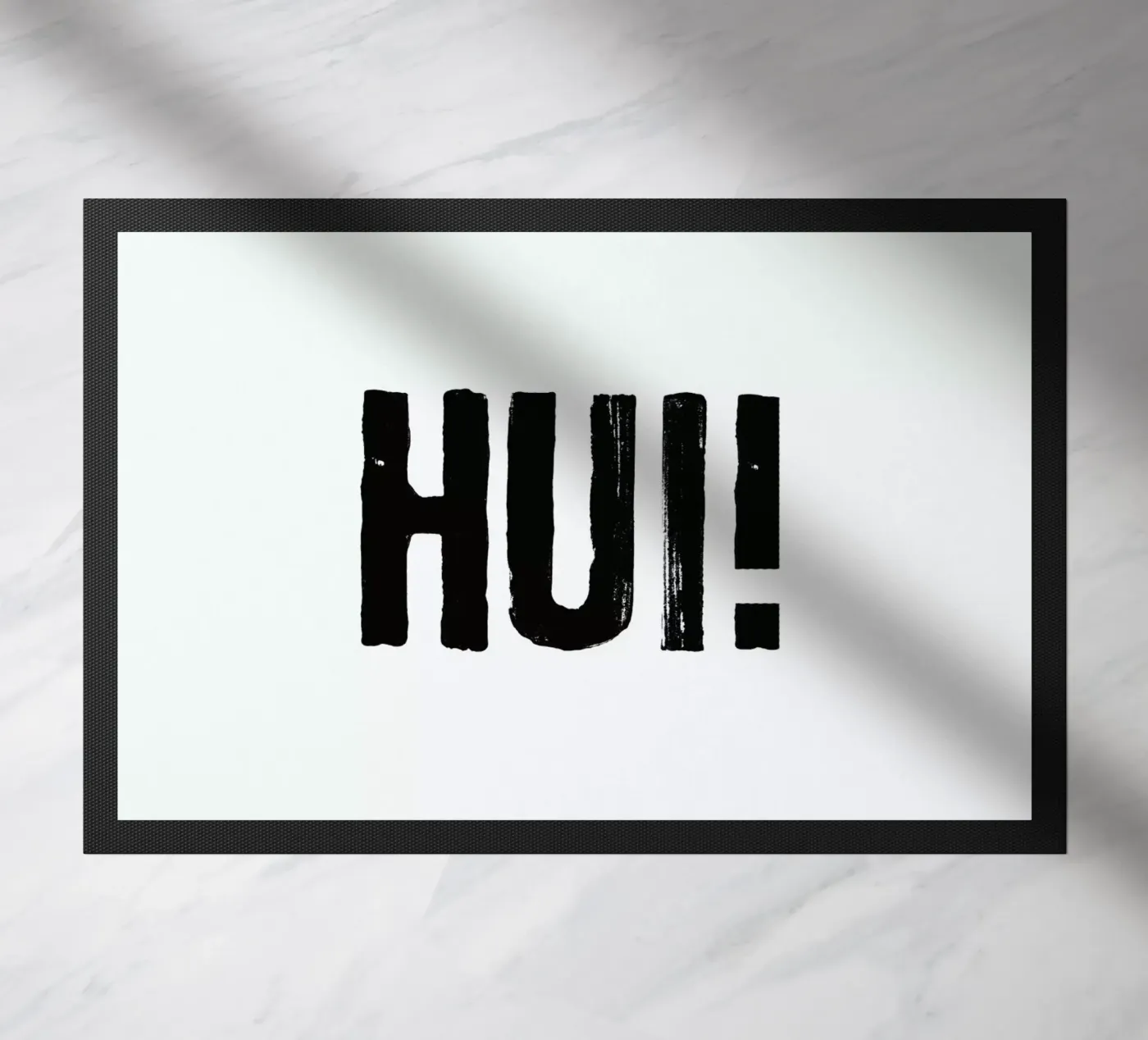 HUI! Fußmatte von petiteCAPS