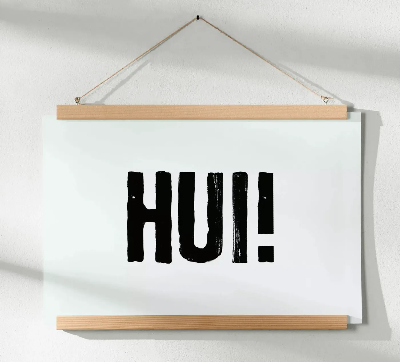 HUI! poster da petiteCAPS