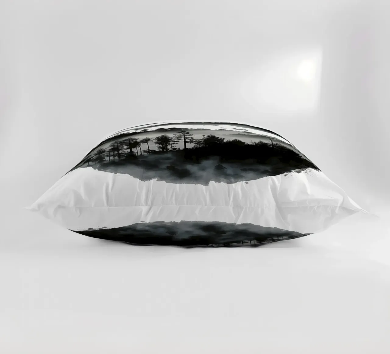 Mist emerge 2 - sliced, icon cuscino da The Quiet Senju