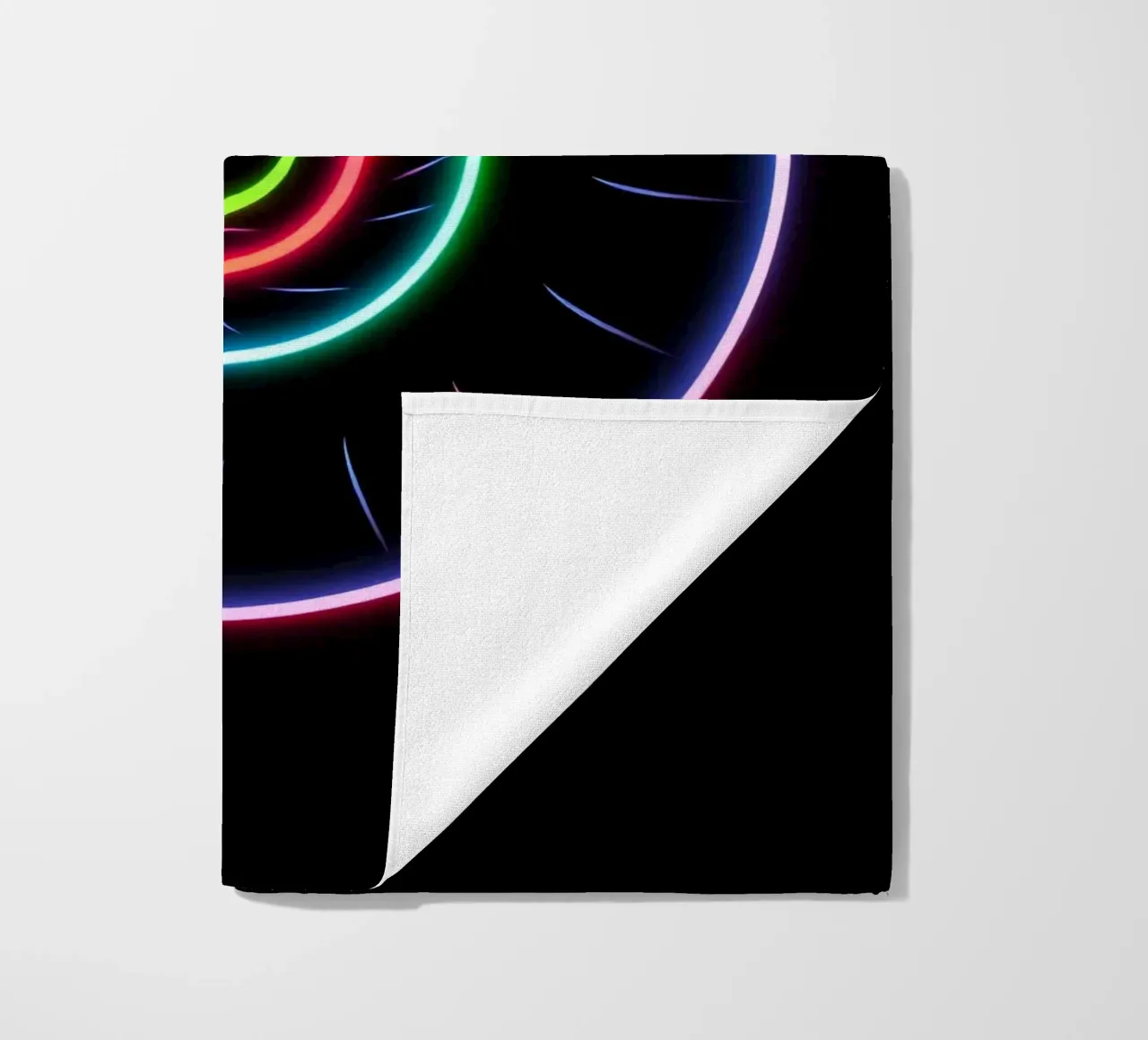 Disegno luminoso a spirale colorato con colori al neon telo mare da DesignDoodle