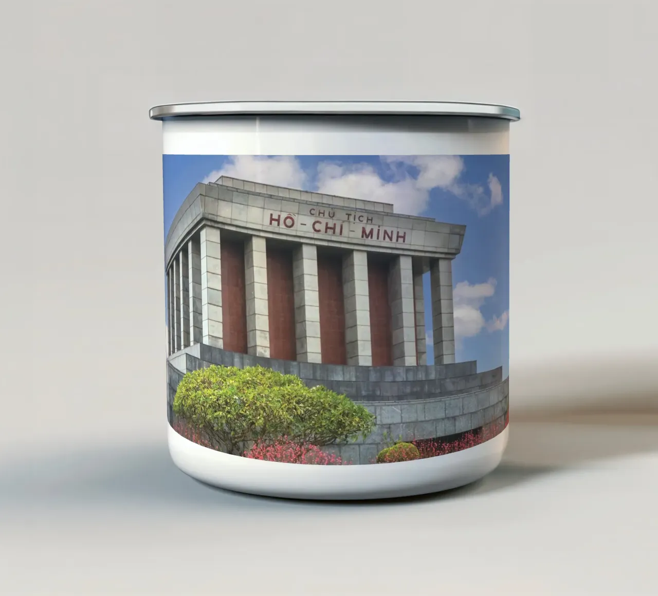 Ho Chi Minh Mausoleum tazza in smalto da Dave Hare Photography