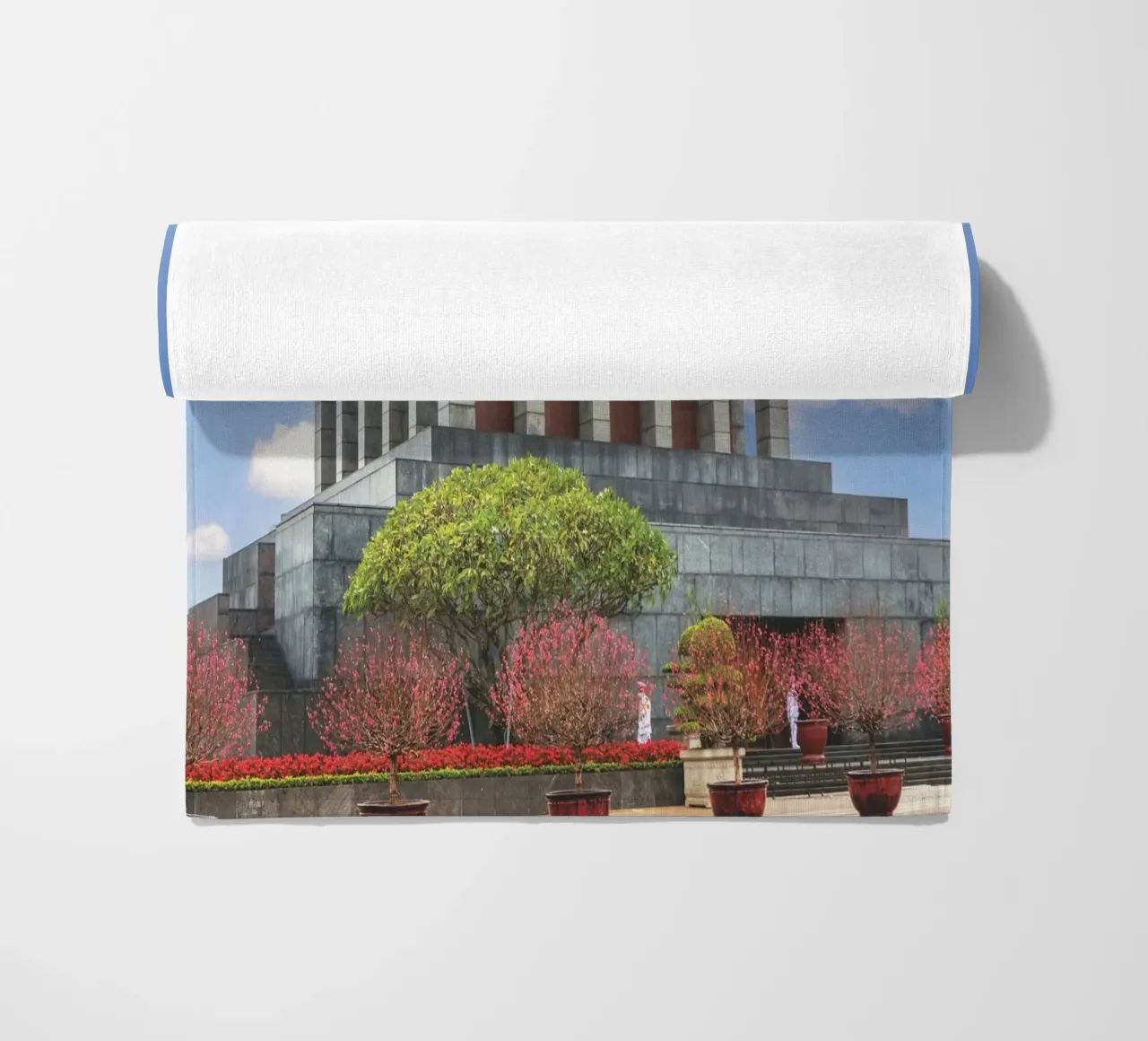Ho Chi Minh Mausoleum telo mare da Dave Hare Photography