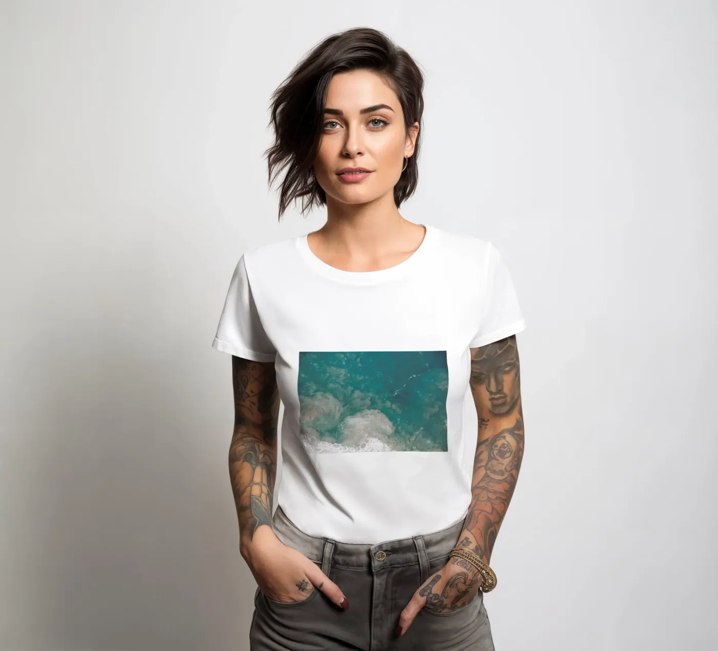 Riptide t-shirt da donna da Shot By Clint