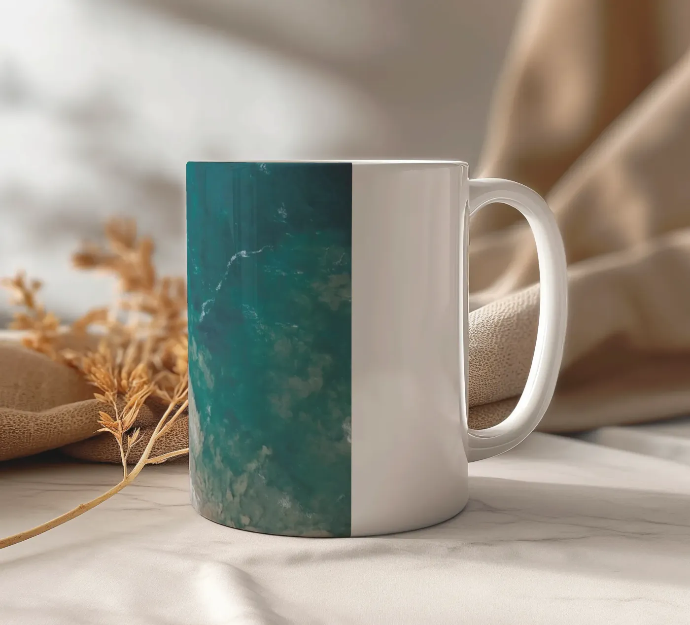 Riptide mug en céramique de Shot By Clint