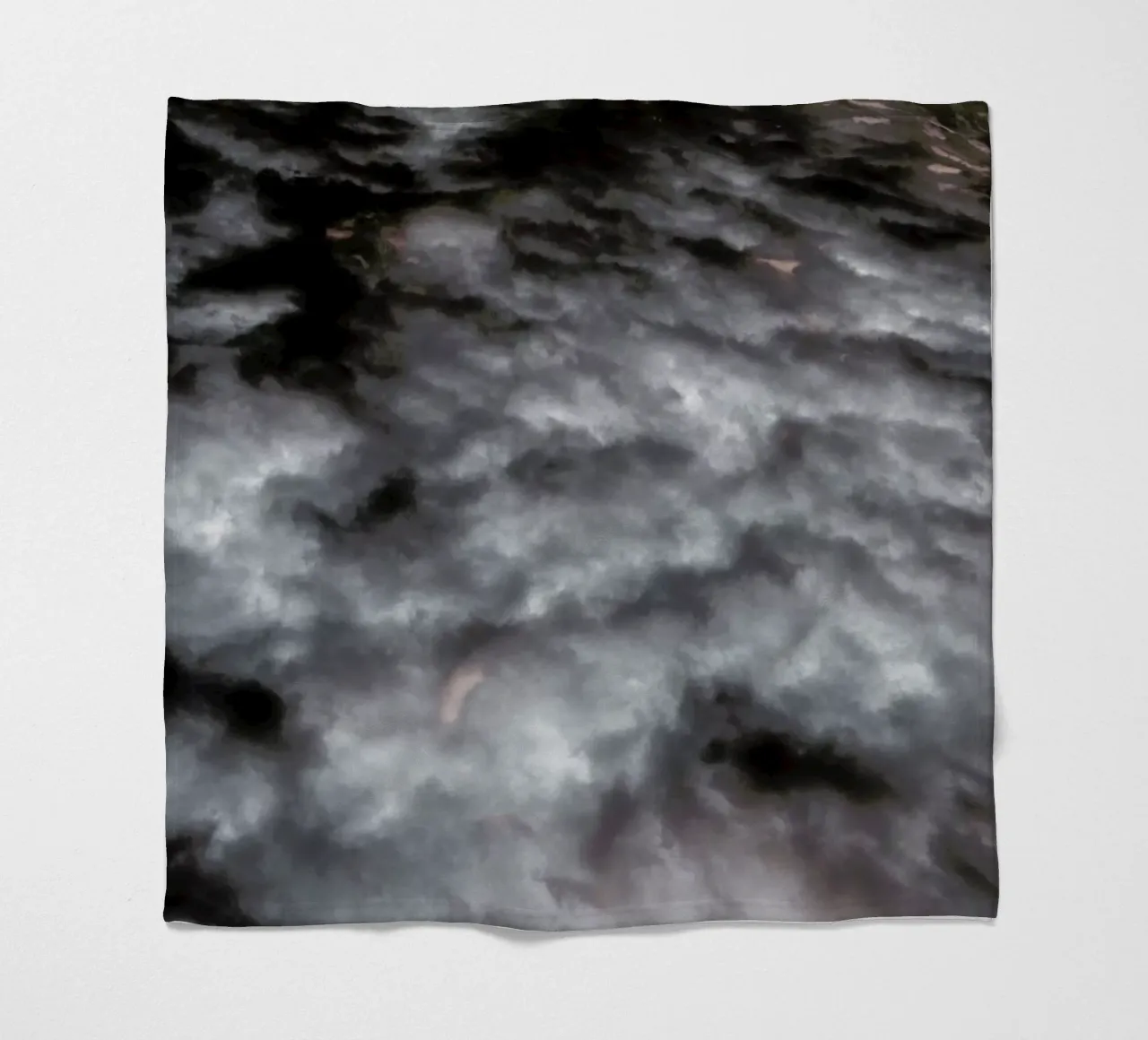 Selebi Skies coperta in pile da Shot By Clint
