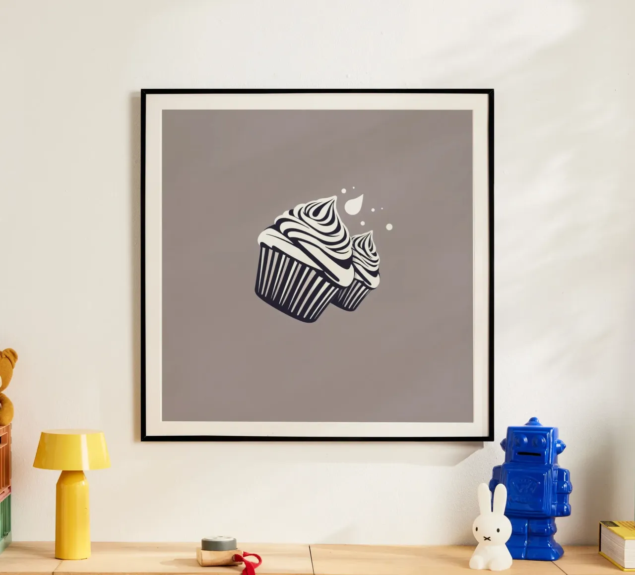 Two elegantly designed cupcakes with swirled frosting hahnemühle by DesignDoodle