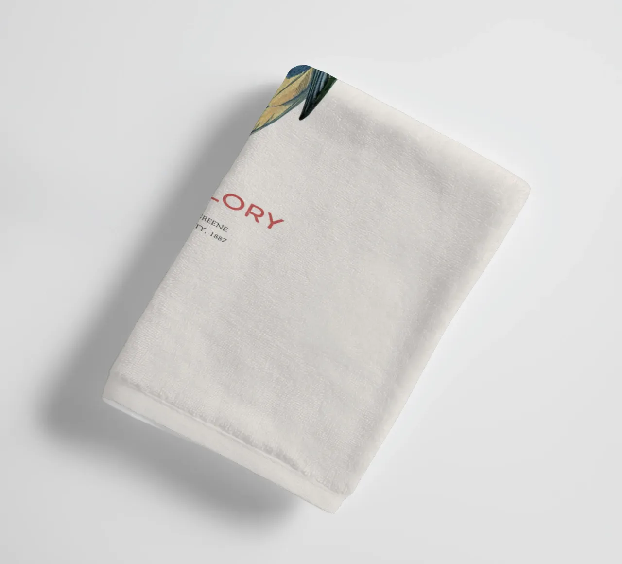 Schwarzkappenlori oder Loriuslori Handtuch von Vintagrafica