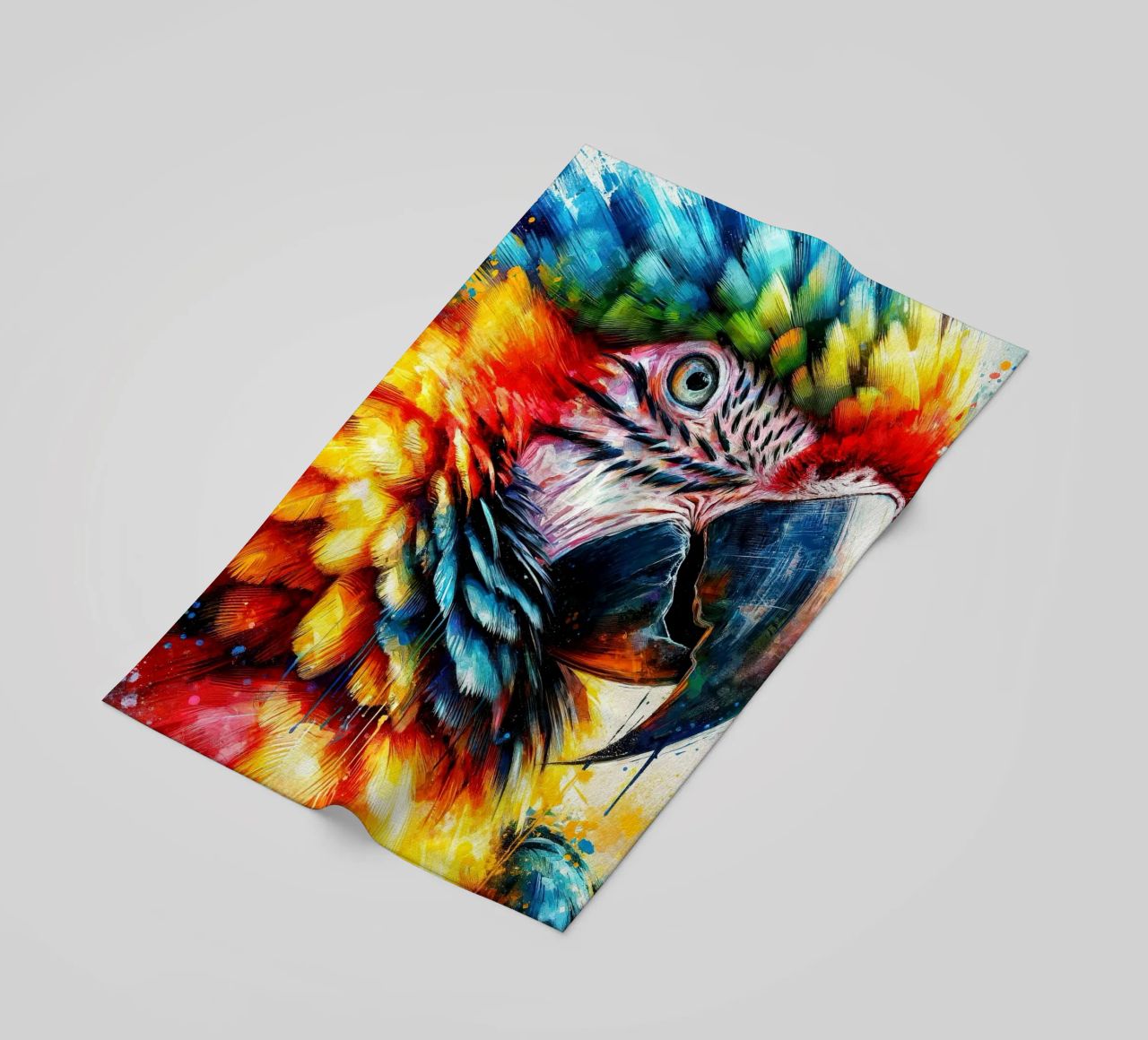 Pappagallo colorato telo mare da Chromatic Fusion Studio