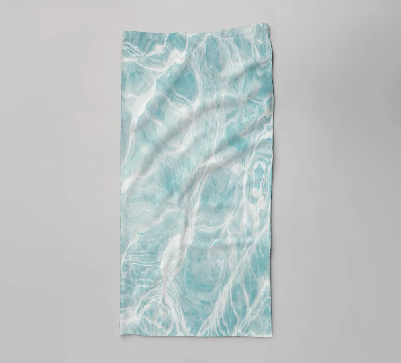 Water Pattern towel by Dagmar Pels