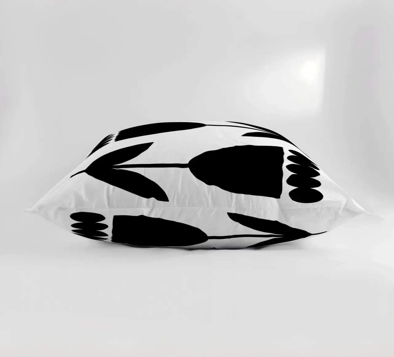 Delicate Line No 13 cuscino da treechild