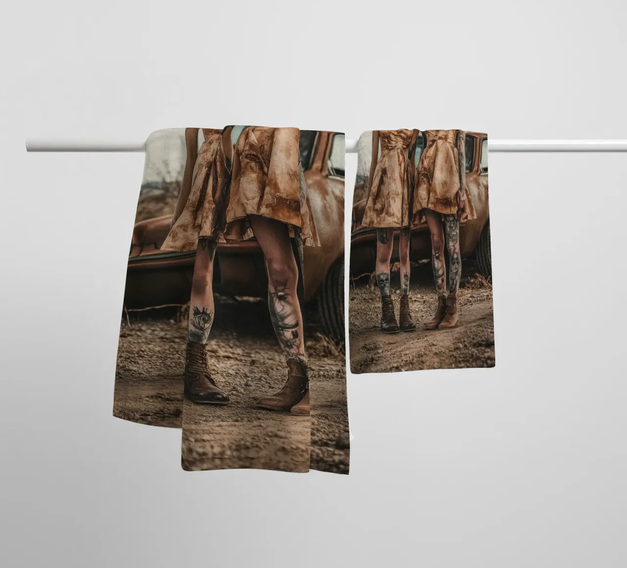 Ruby & Pearl, Las Vegas towel by Affiches Chien Originales – Dogland