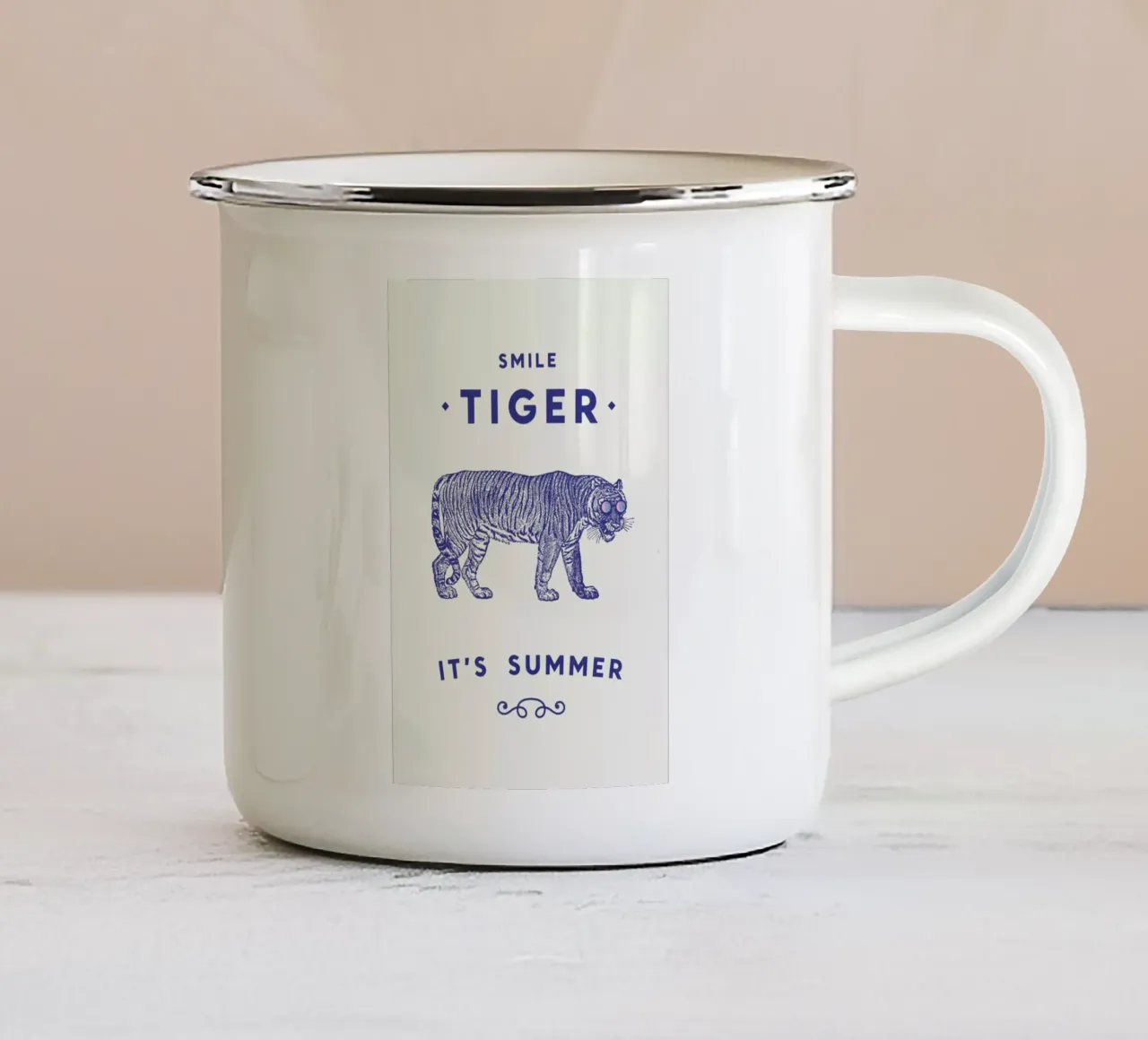 Smile Tiger tazza in smalto da Florent Bodart