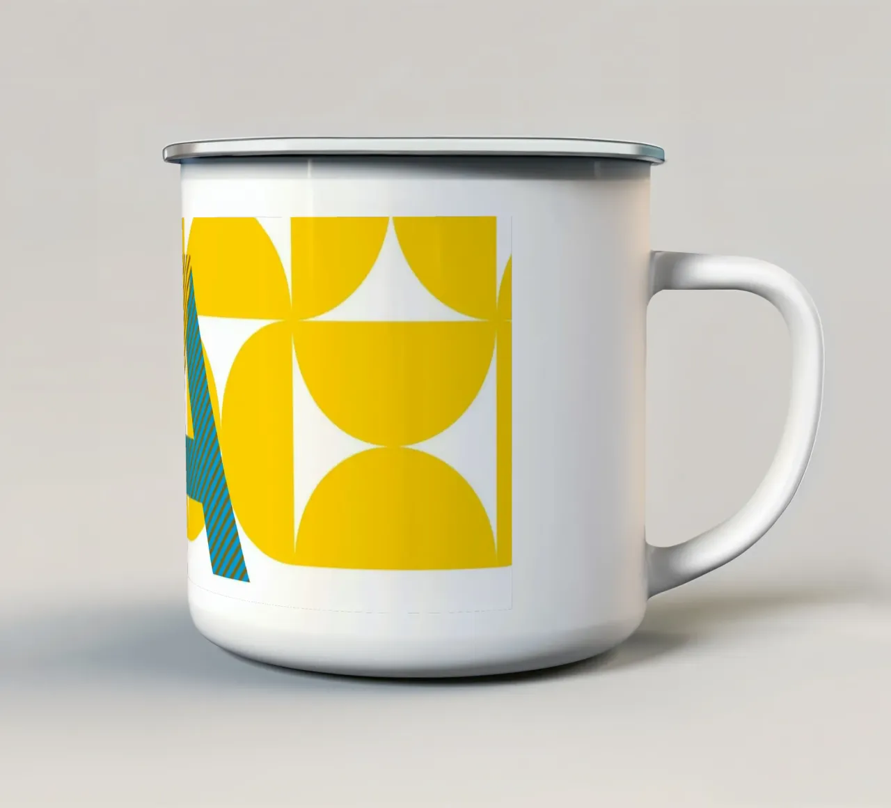 A Typeface Alphabet tazza in smalto da lazydaypaper