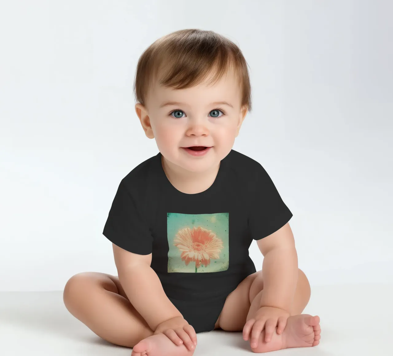 Gerbera body bébé de Cassia Beck Photography