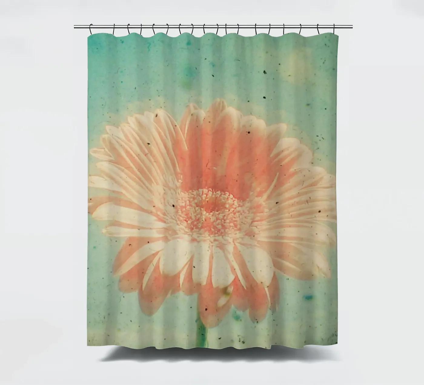 Gerbera Duschvorhang von Cassia Beck Photography