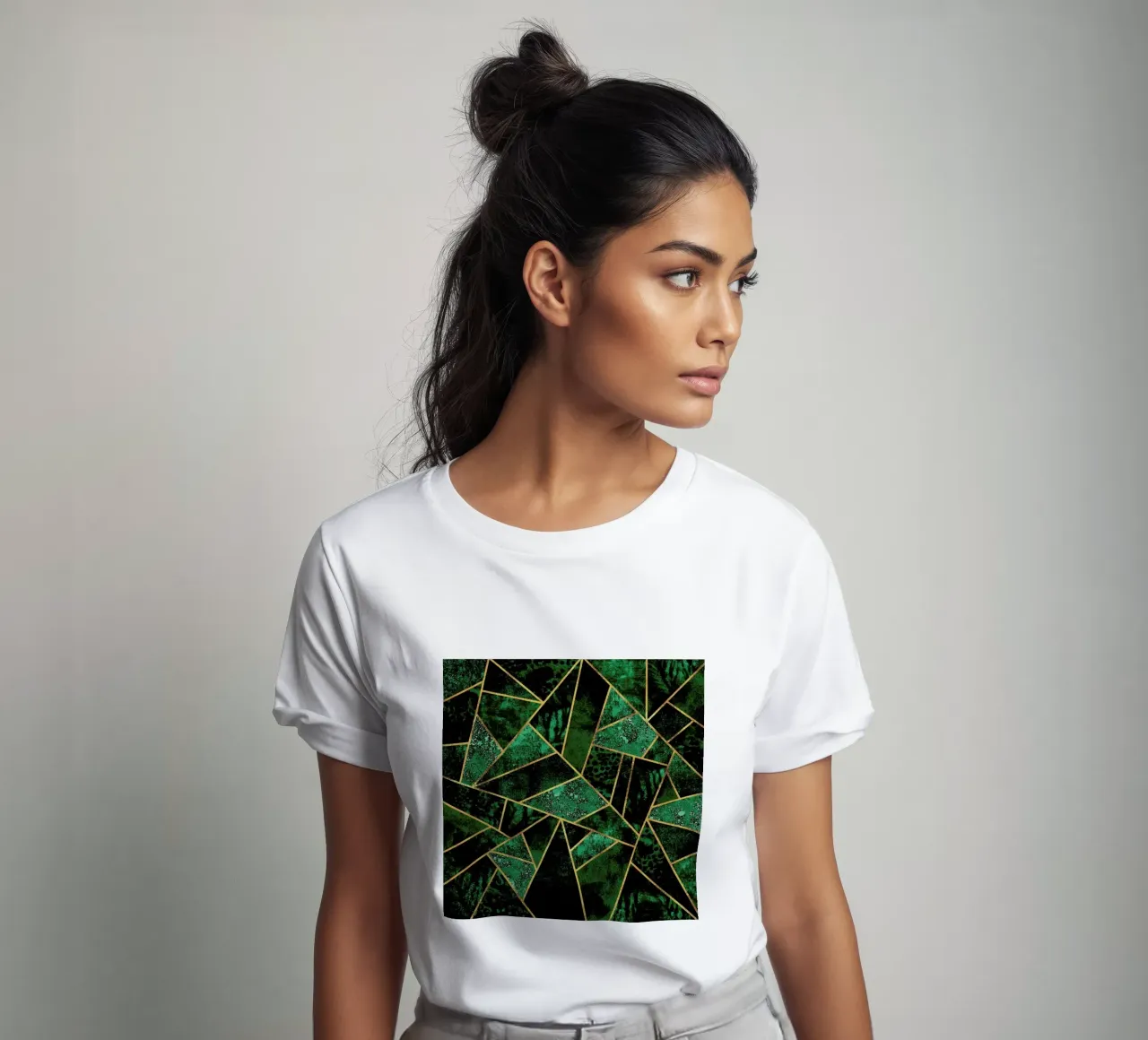 Deep Emerald t-shirt van Elisabeth Fredriksson