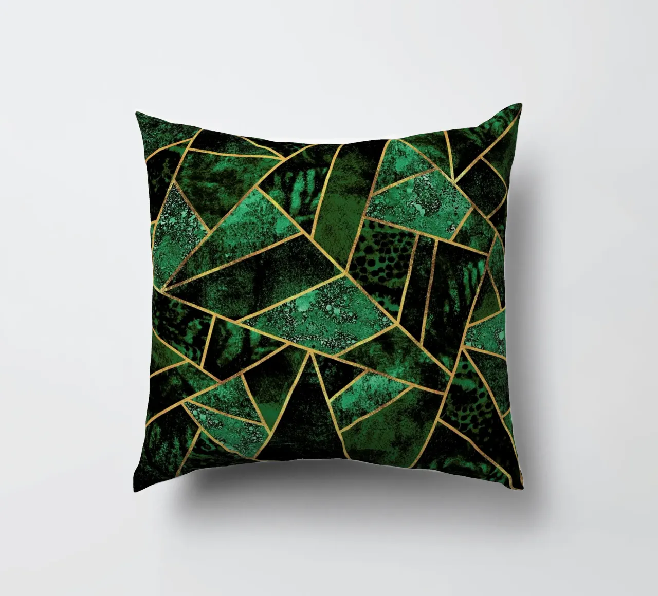 Deep Emerald Kissen von Elisabeth Fredriksson