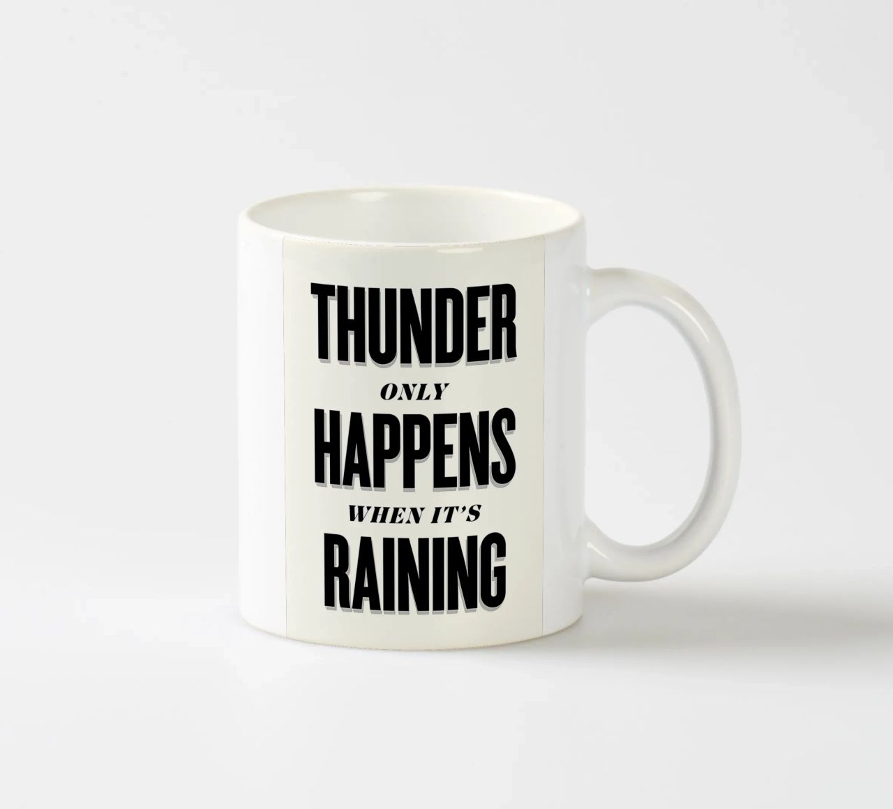 Thunder Only Happens When It's Raining tazza in ceramica da Lolly & Roobs