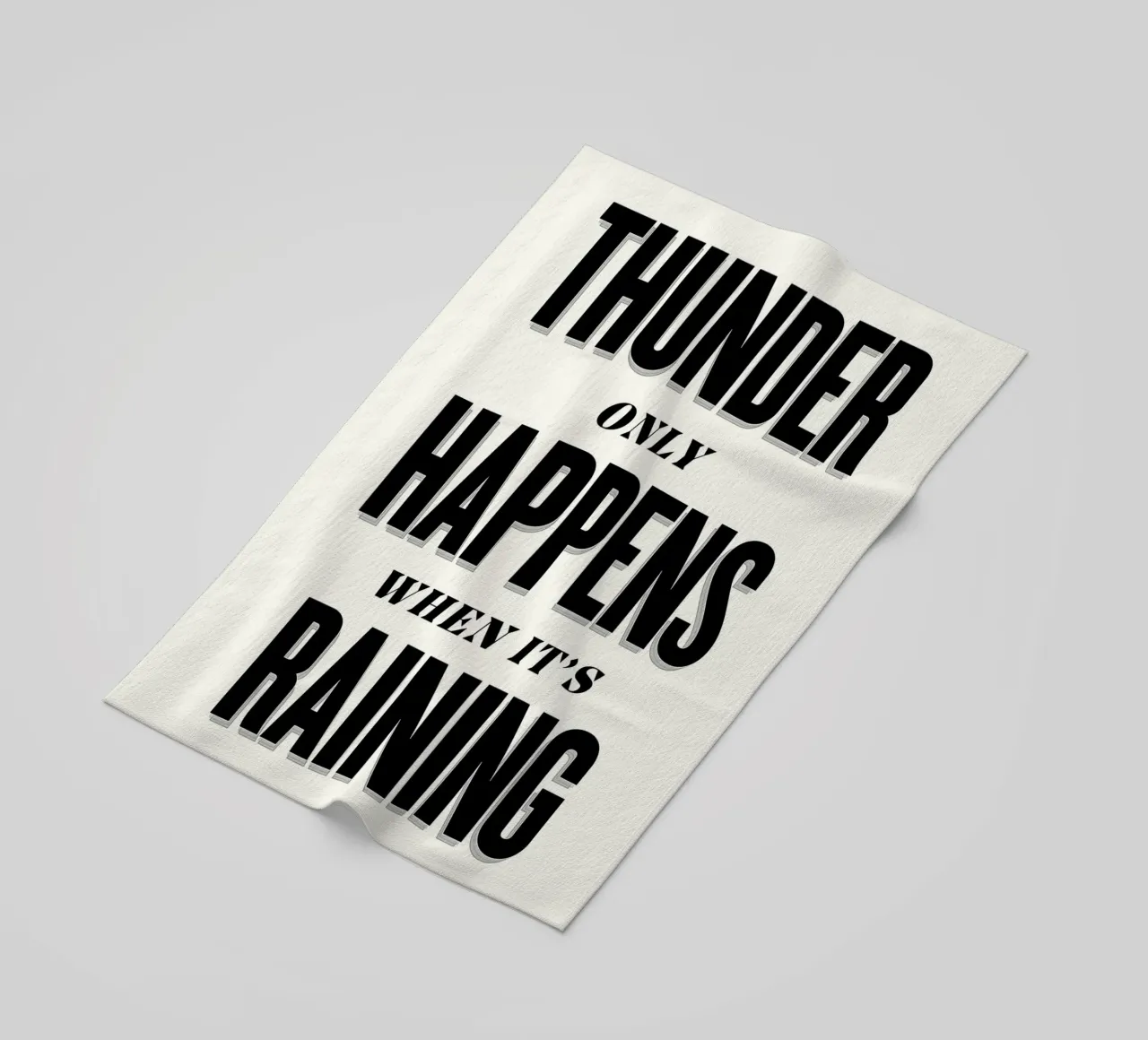 Thunder Only Happens When It's Raining strandhanddoek van Lolly & Roobs
