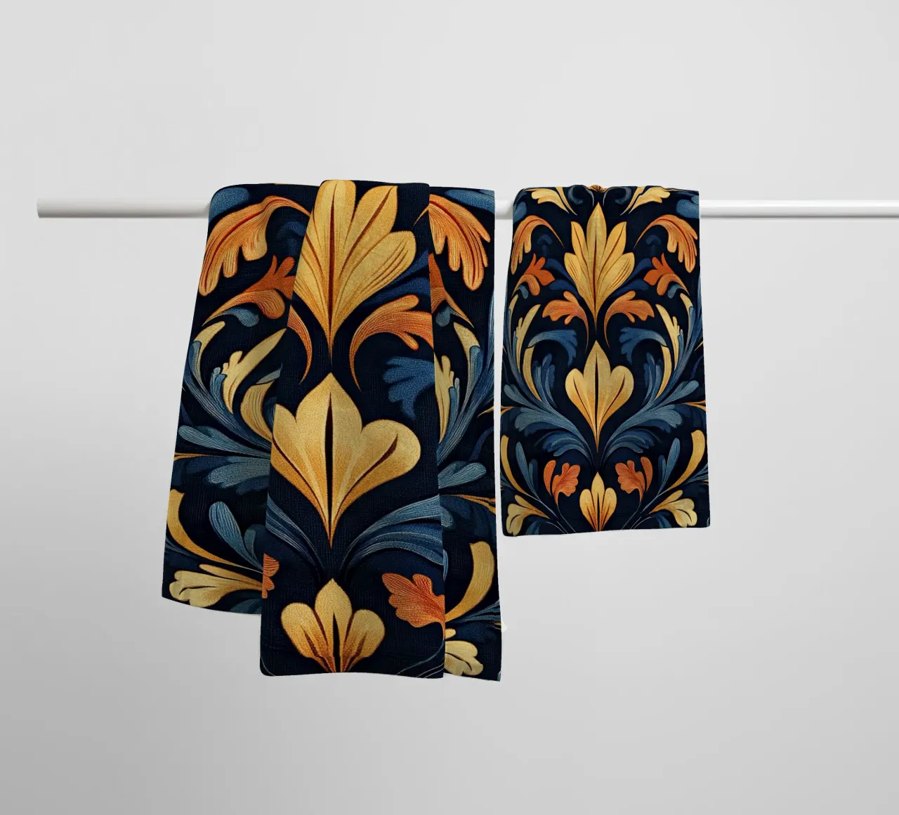 L'Art nouveau: lo splendore fiorente dei tempi passati asciugamano da bagno da Artful Bloom