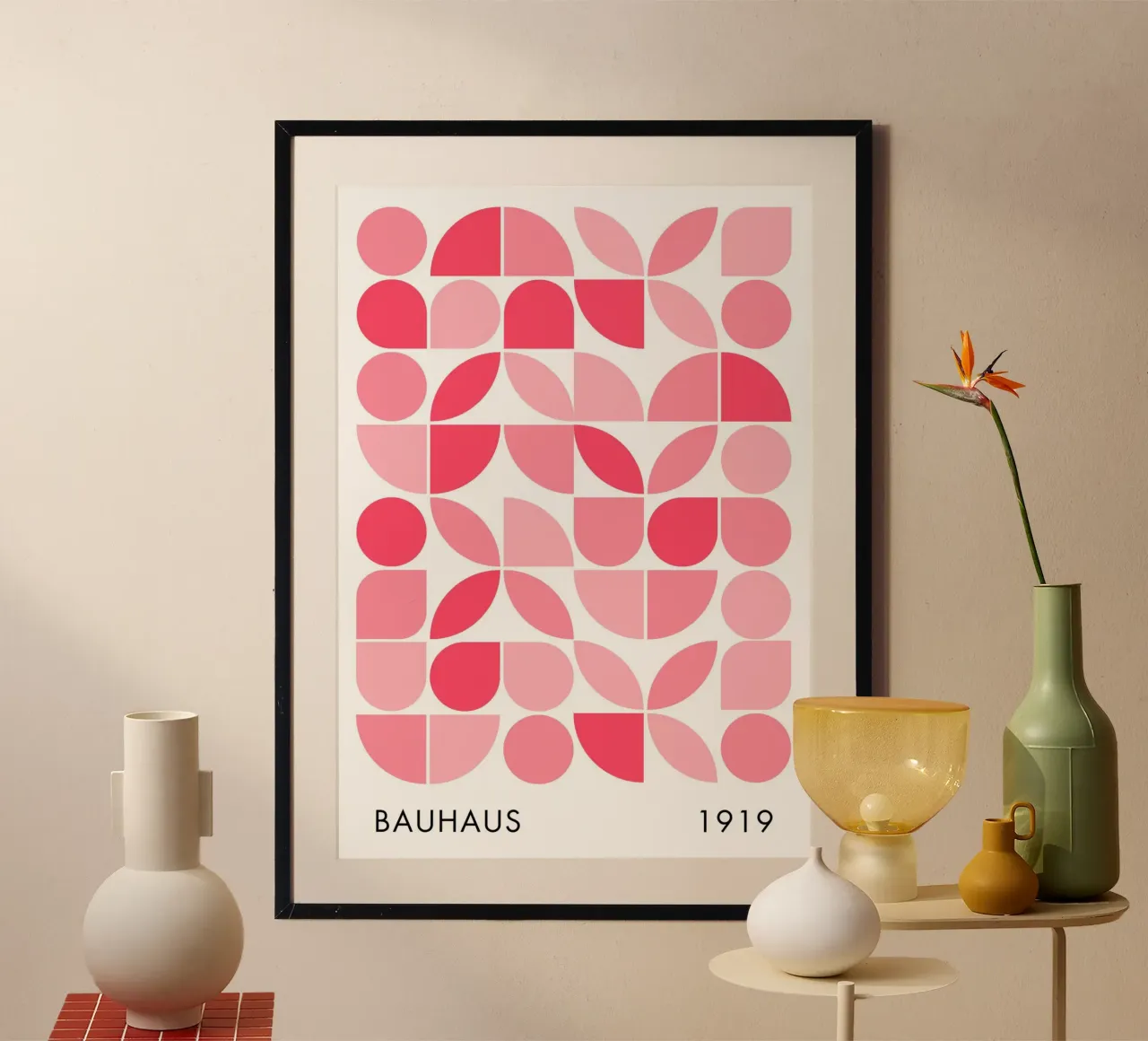 Bauhaus Rosa e Rosso Forma geometrica poster con telaio in plastica da pdigitalprints