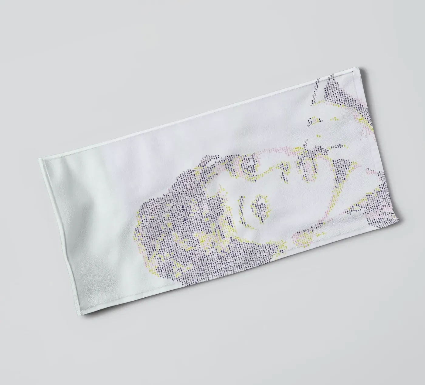 Audrey towel by Viktor Hertz