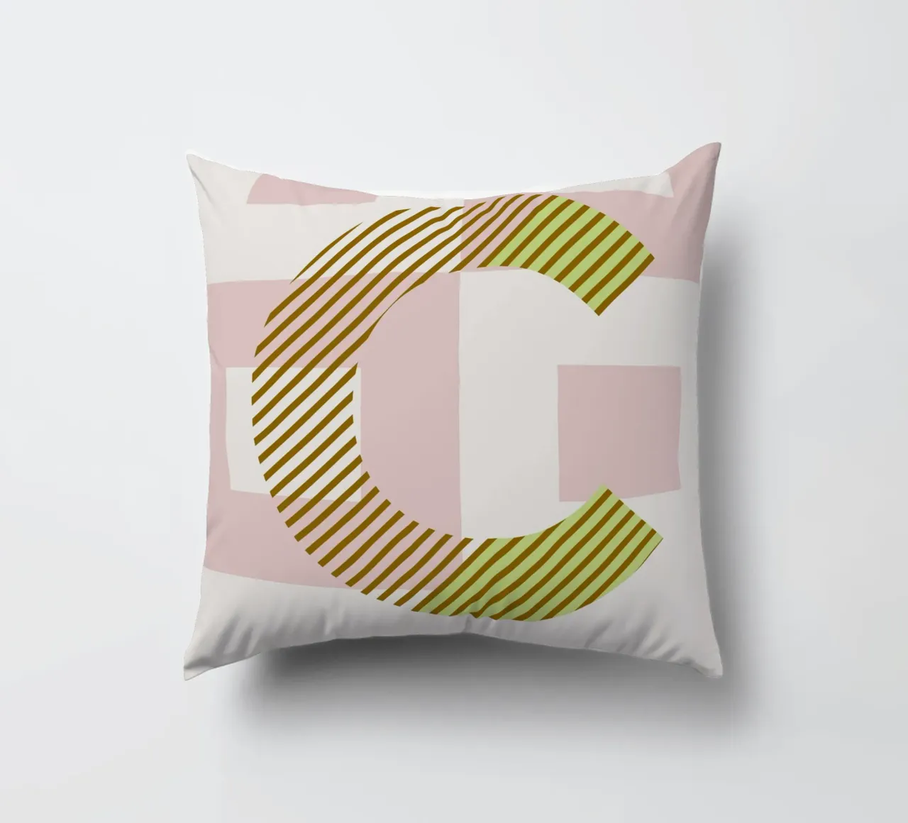 C Typeface Alphabet cuscino da lazydaypaper