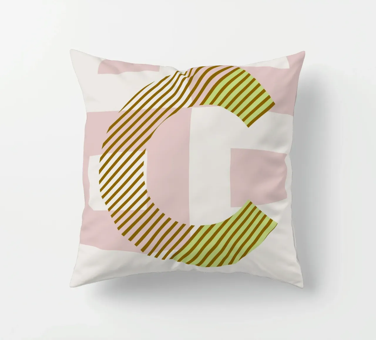 C Typeface Alphabet cuscino da lazydaypaper