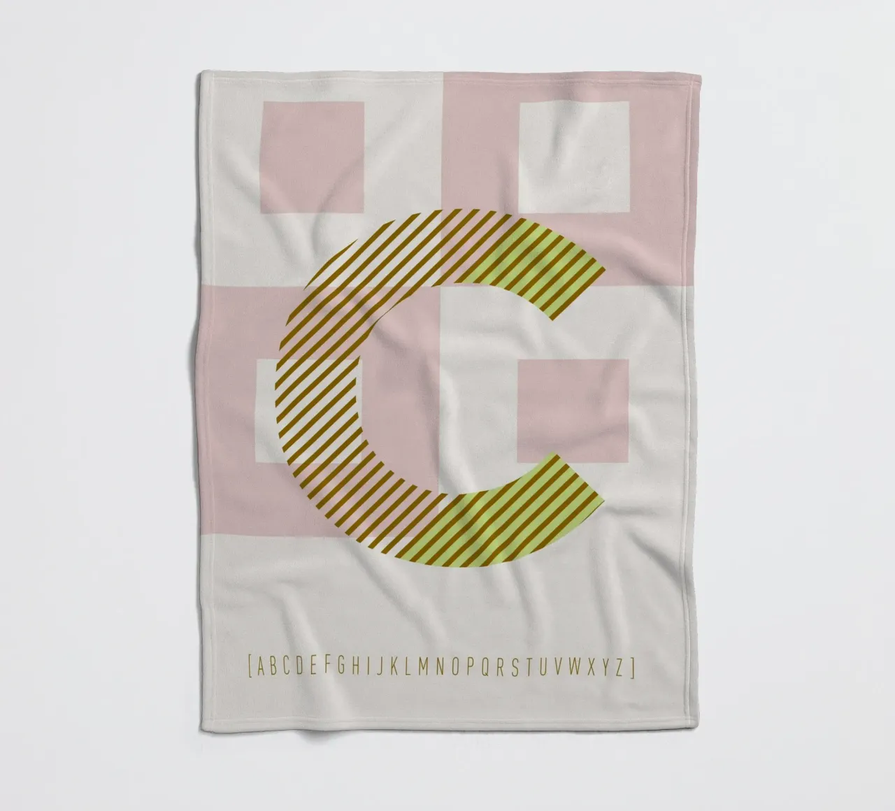 C Typeface Alphabet coperta in pile da lazydaypaper