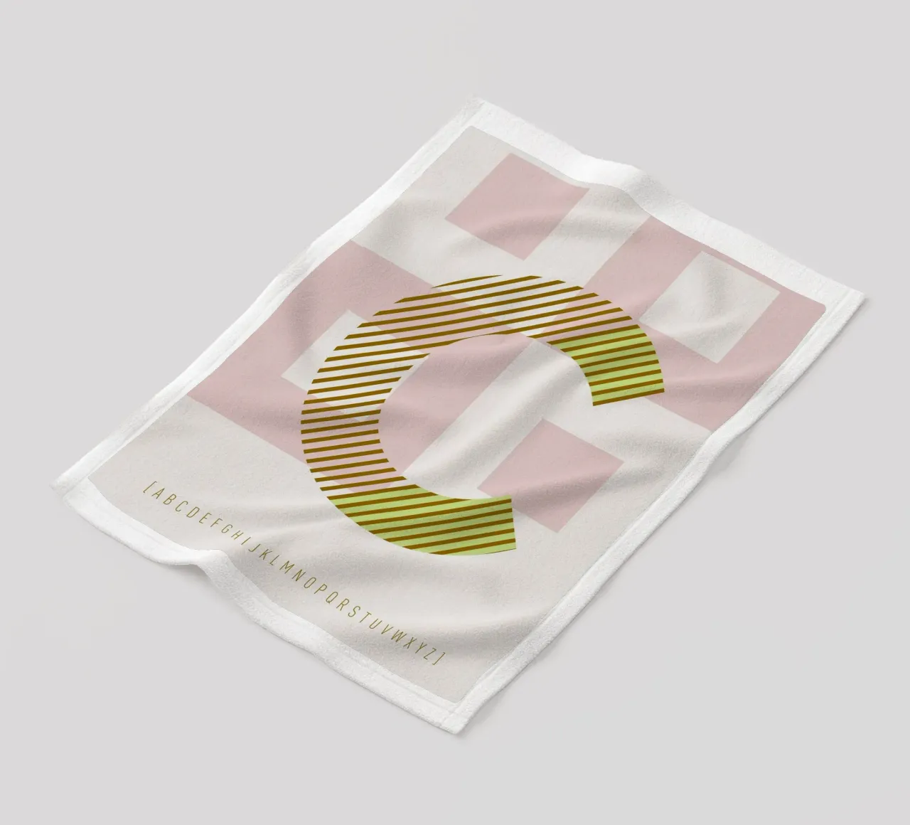 C Typeface Alphabet coperta in pile da lazydaypaper